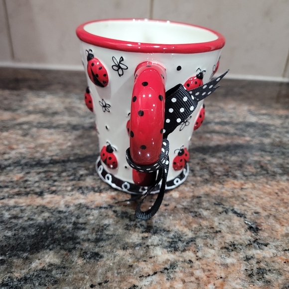 Burton Lady Bug 3 D Coffee/Tea Mug - Picture 3 of 5